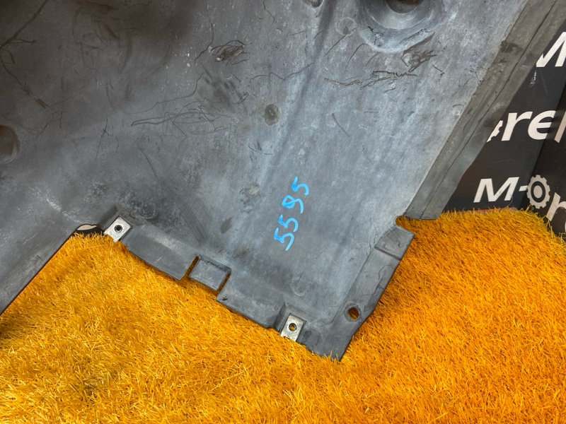 подкрылок, 1000 рублей, Красноярск