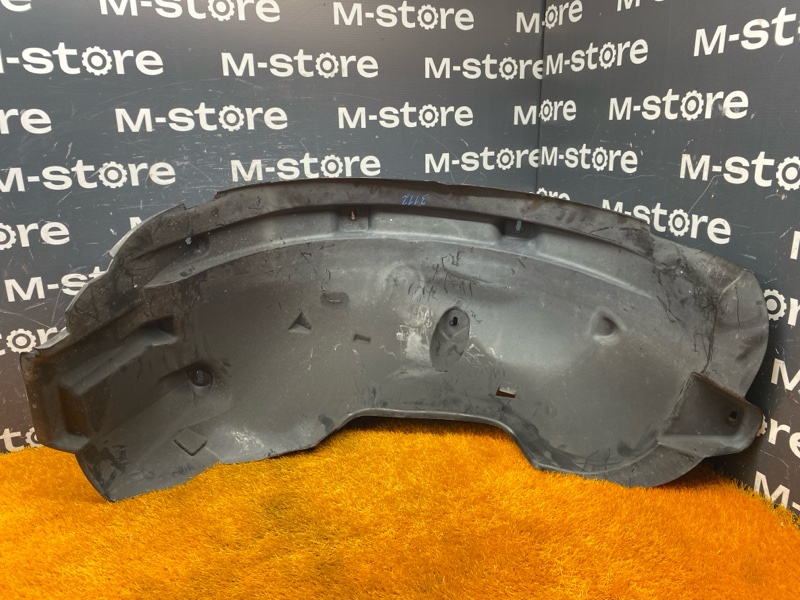 подкрылок, 1500 рублей, Красноярск