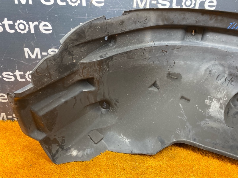 подкрылок, 1500 рублей, Красноярск