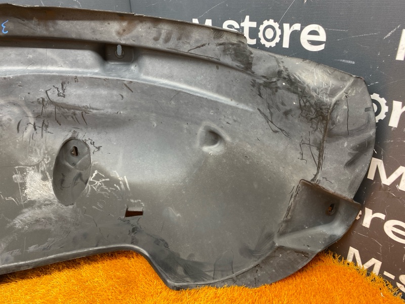 подкрылок, 1500 рублей, Красноярск