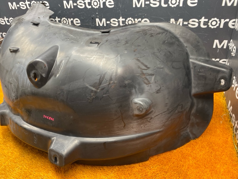 подкрылок, 1500 рублей, Красноярск