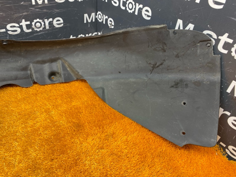 подкрылок, 3000 рублей, Красноярск