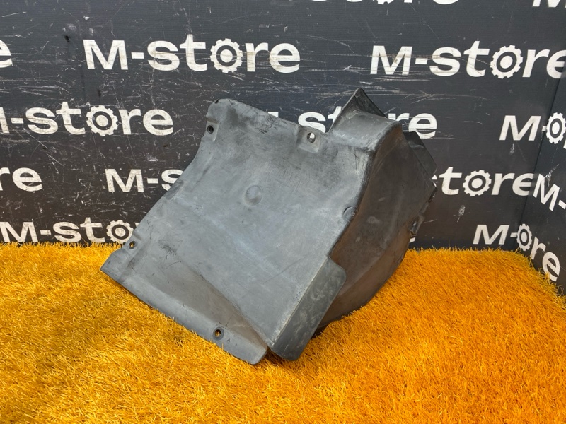 подкрылок, 2500 рублей, Красноярск