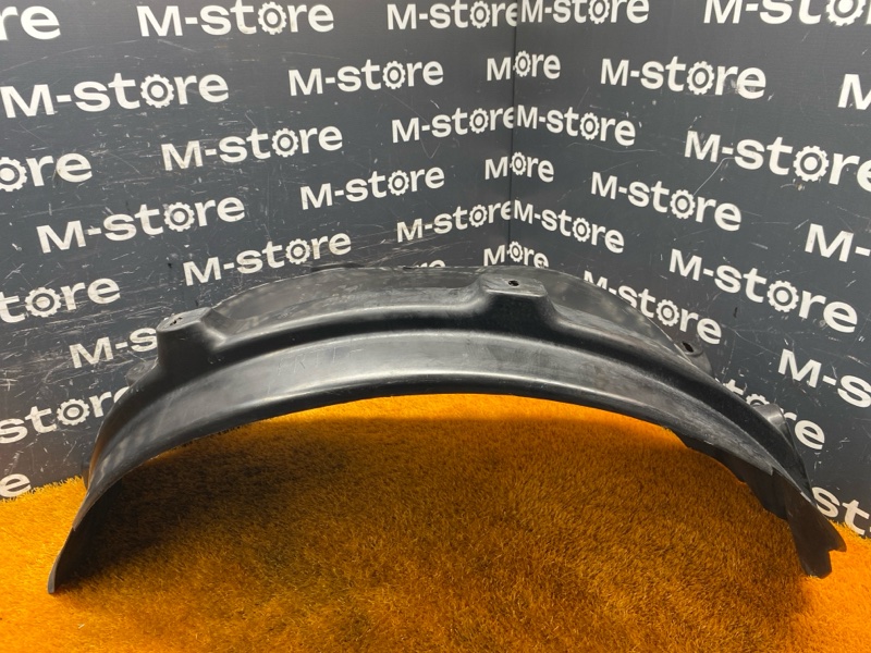 подкрылок, 1500 рублей, Красноярск