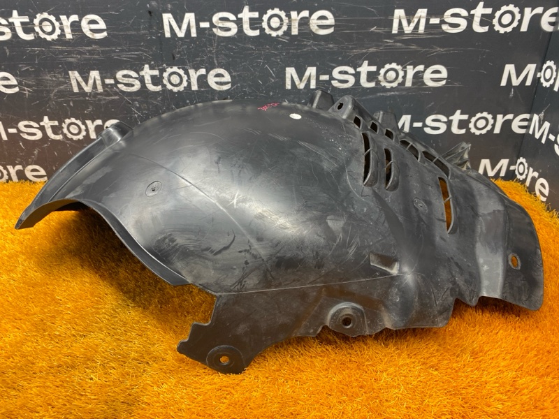 подкрылок, 3000 рублей, Красноярск