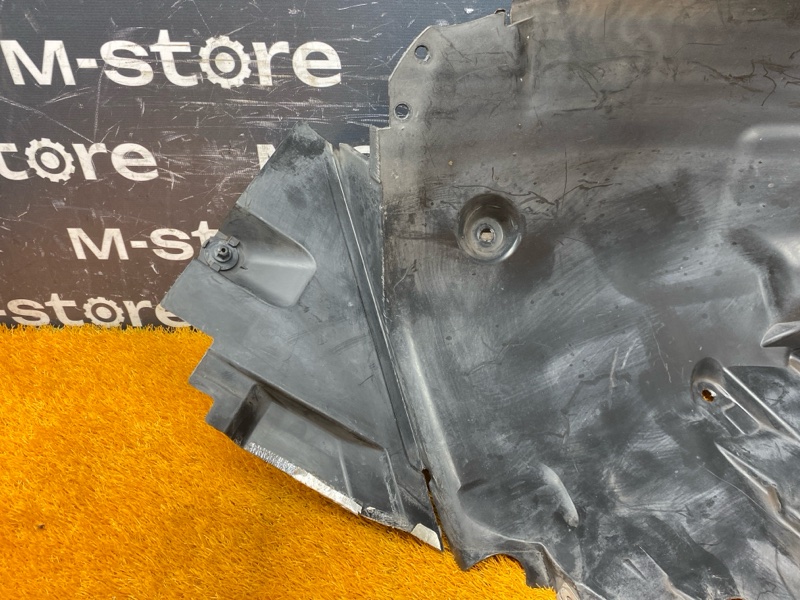 подкрылок, 1500 рублей, Красноярск