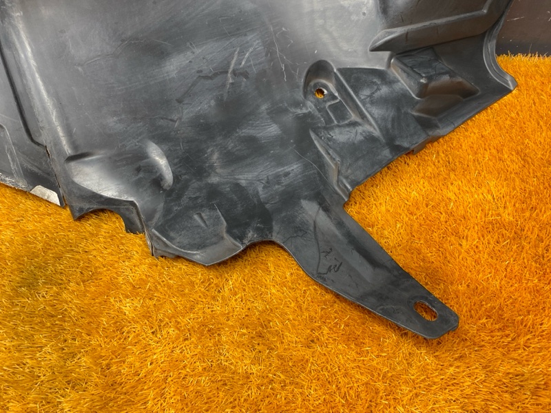 подкрылок, 1500 рублей, Красноярск