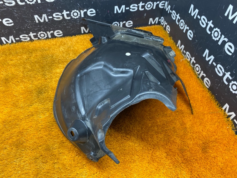 подкрылок, 1500 рублей, Красноярск