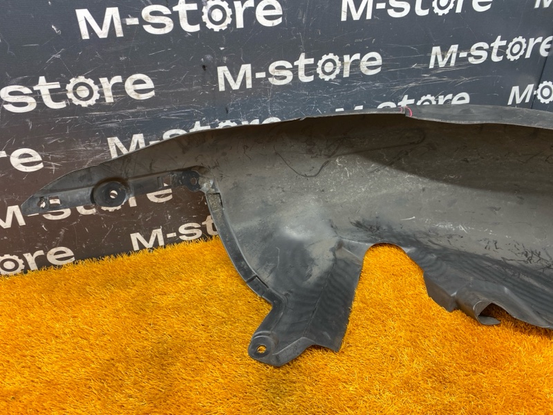 подкрылок, 400 рублей, Красноярск