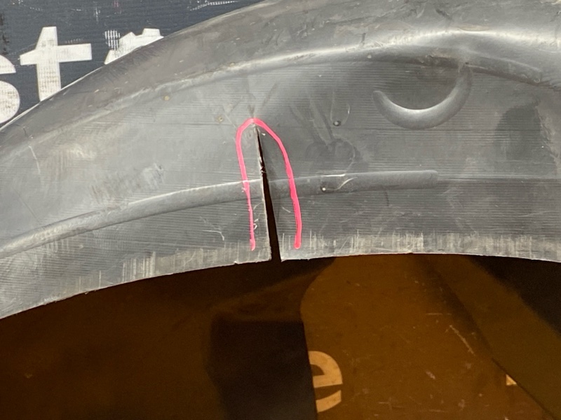 подкрылок, 400 рублей, Красноярск