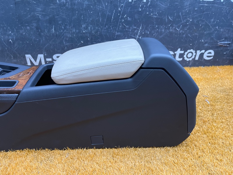 подлокотник, 5000 рублей, Красноярск