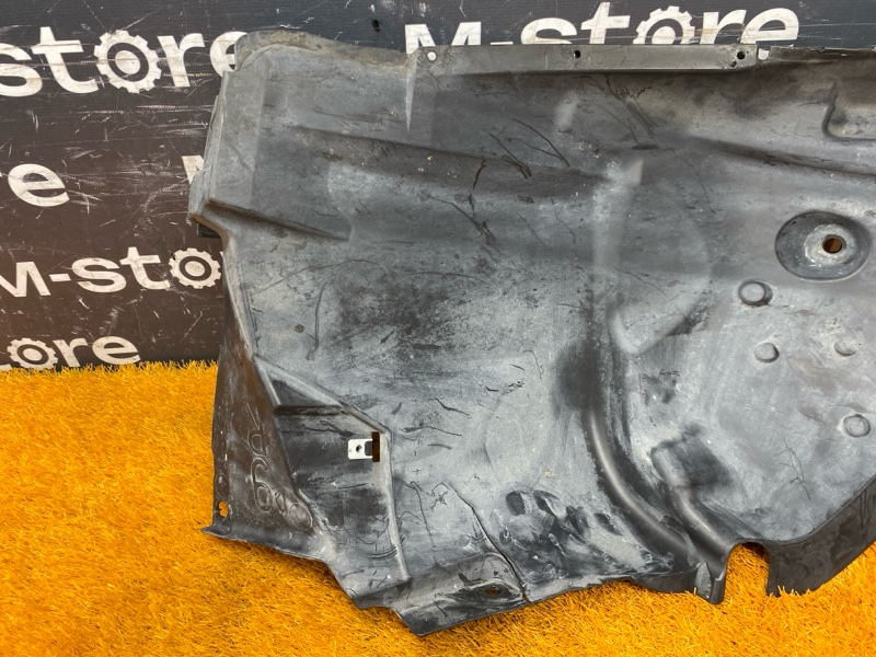 подкрылок, 300 рублей, Красноярск