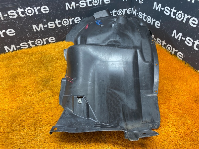 подкрылок, 300 рублей, Красноярск