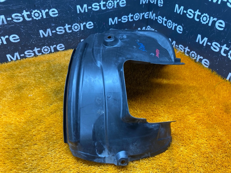 подкрылок, 300 рублей, Красноярск