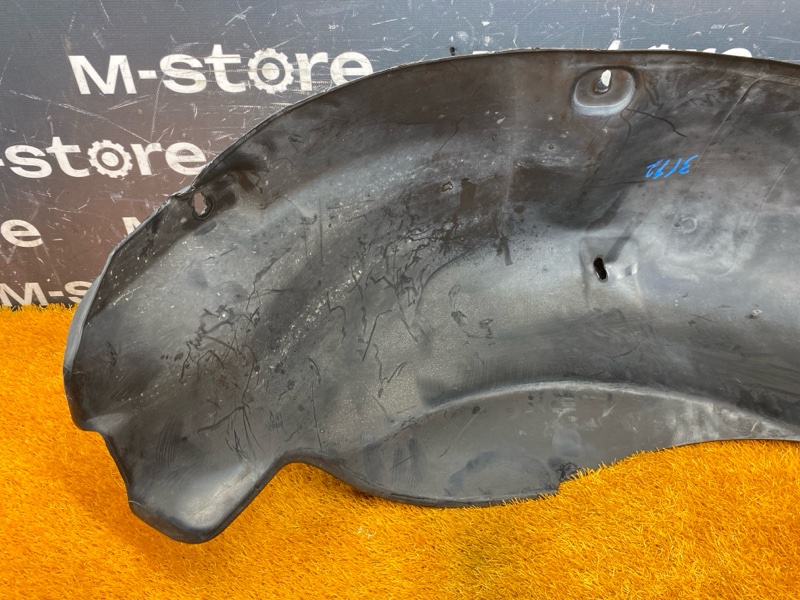 подкрылок, 800 рублей, Красноярск