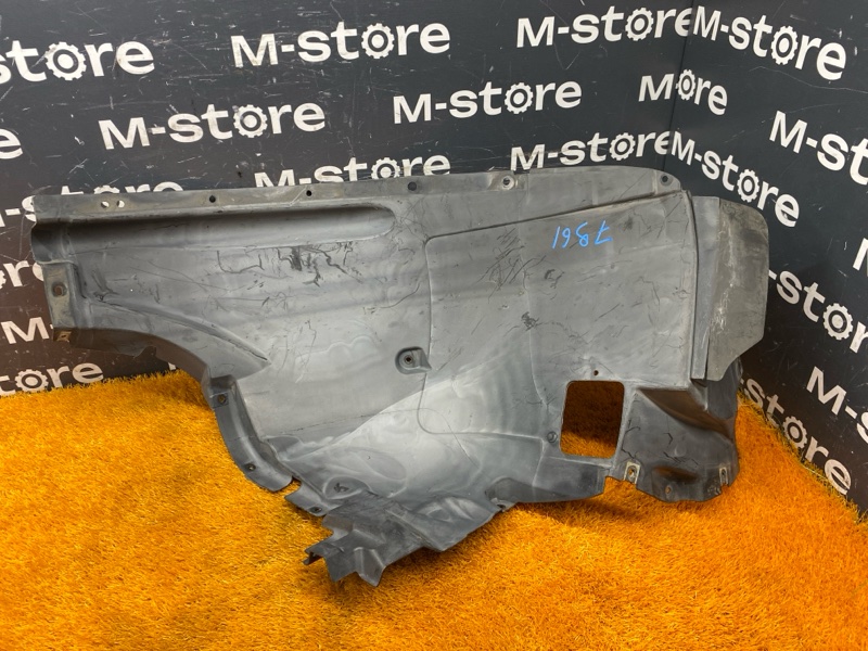 подкрылок, 5000 рублей, Красноярск