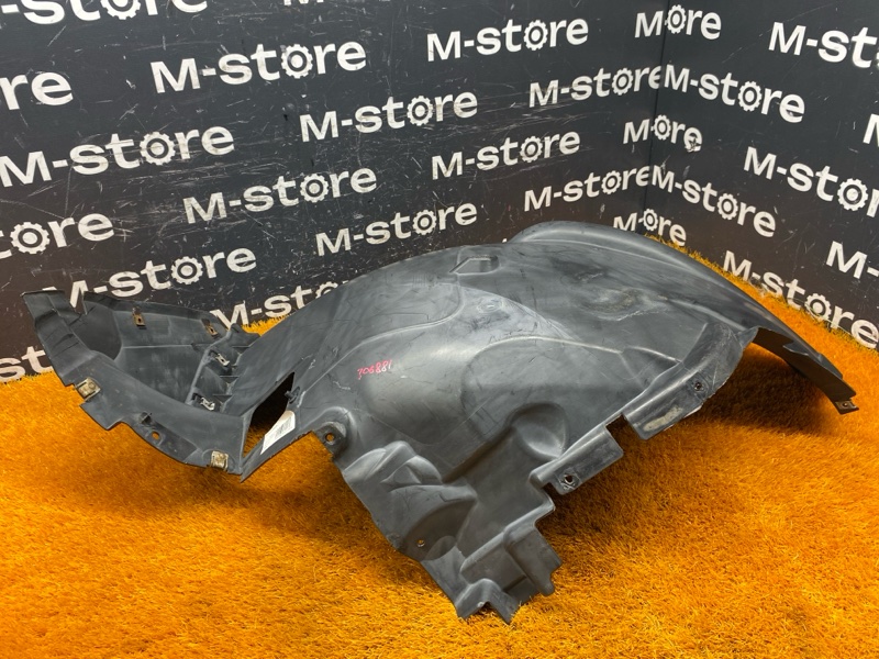 подкрылок, 5000 рублей, Красноярск