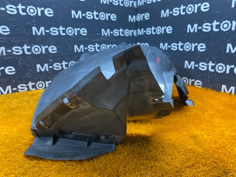 подкрылок, 5000 рублей, Красноярск