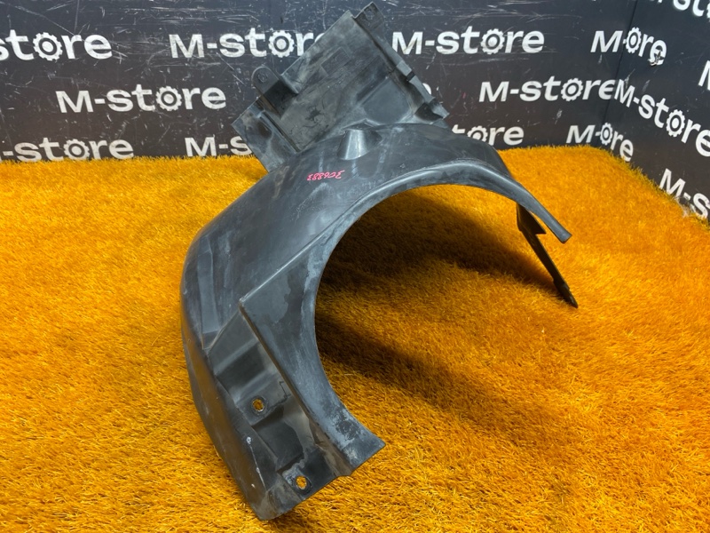 подкрылок, 1000 рублей, Красноярск