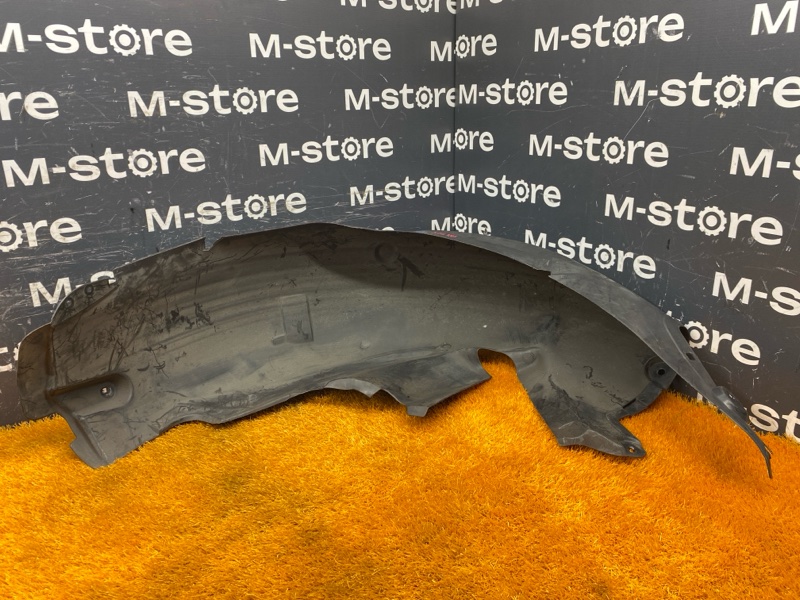 подкрылок, 500 рублей, Красноярск