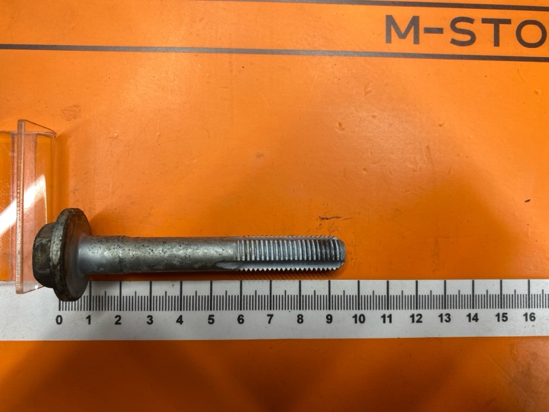 Болт развальный, 800 рублей, Красноярск