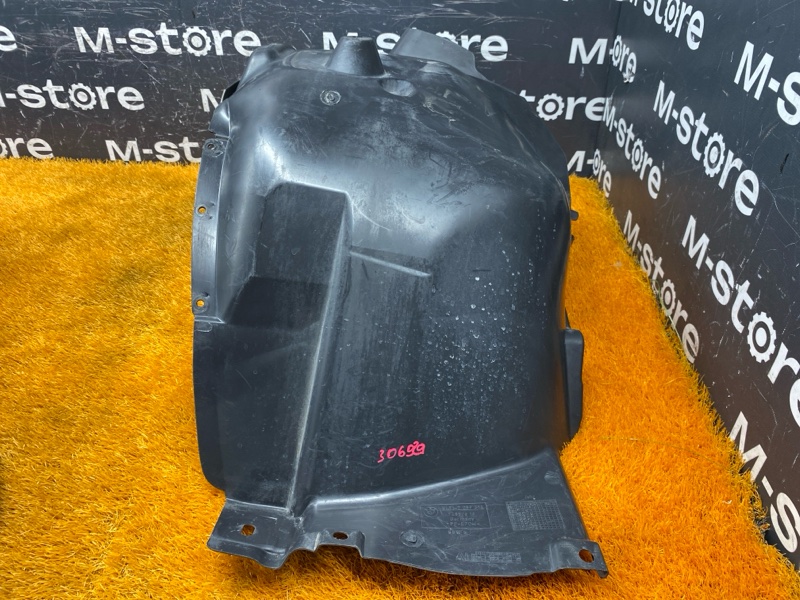 подкрылок, 500 рублей, Красноярск