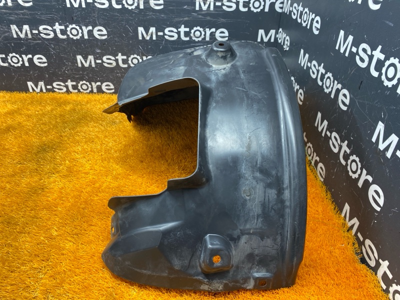 подкрылок, 500 рублей, Красноярск