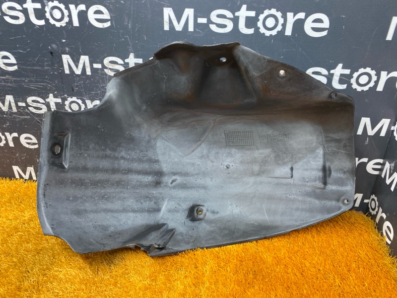 подкрылок, 800 рублей, Красноярск