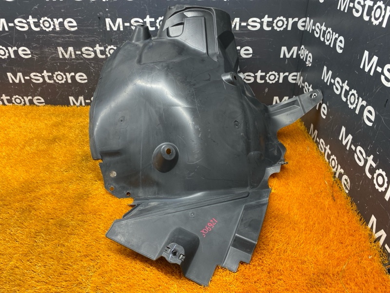 подкрылок, 1200 рублей, Красноярск