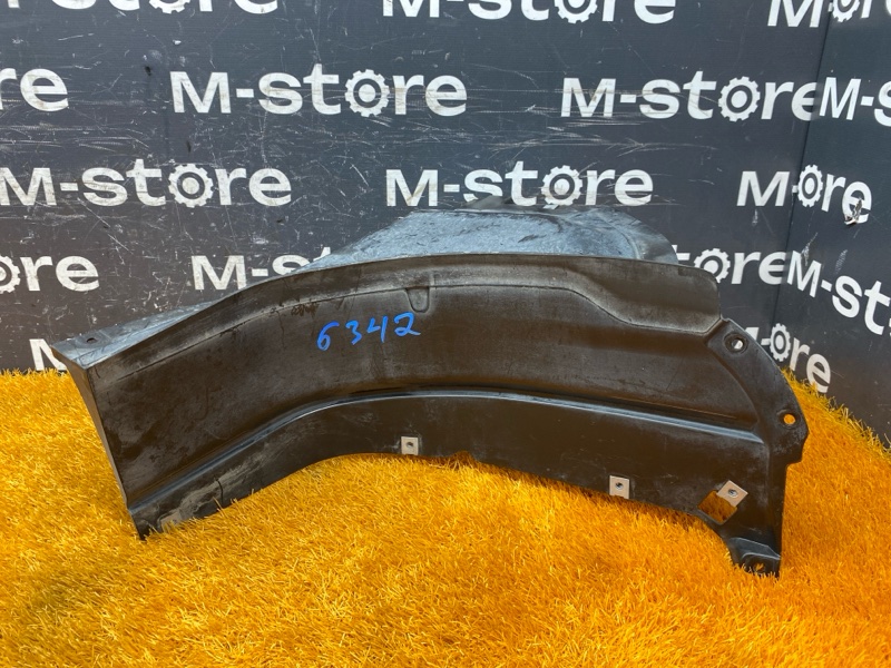 подкрылок, 4000 рублей, Красноярск