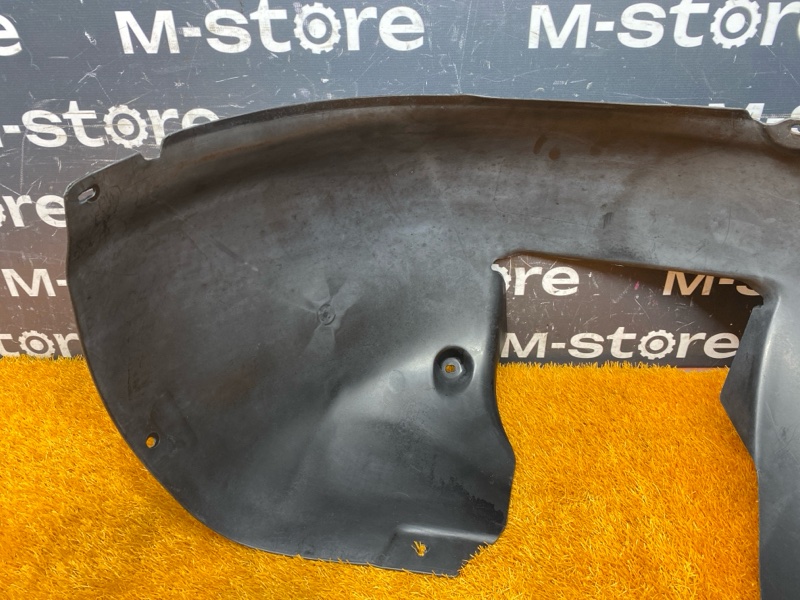 подкрылок, 4000 рублей, Красноярск