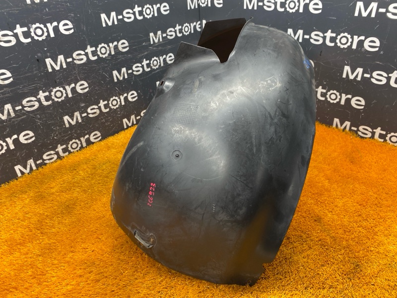 подкрылок, 4000 рублей, Красноярск