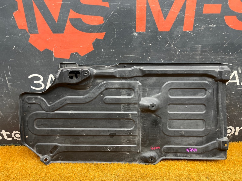 Защита днища кузова, 900 рублей, Красноярск