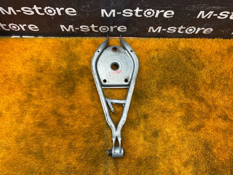 Рычаг подвески верхний, 1000 рублей, Красноярск