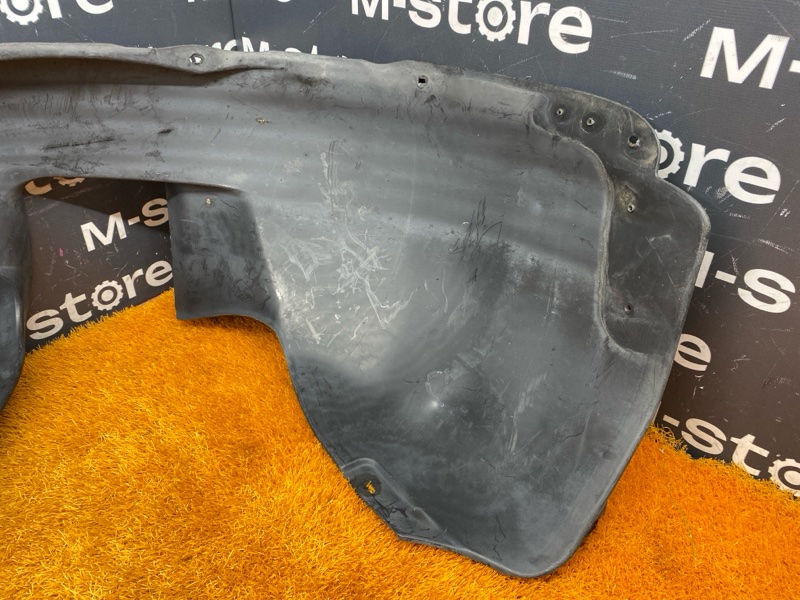 подкрылок, 8500 рублей, Красноярск