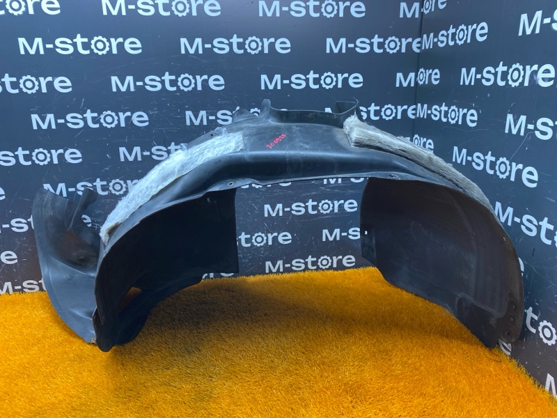 подкрылок, 8500 рублей, Красноярск