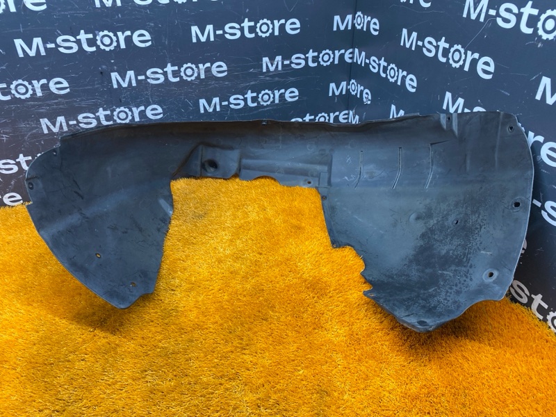 подкрылок, 3000 рублей, Красноярск