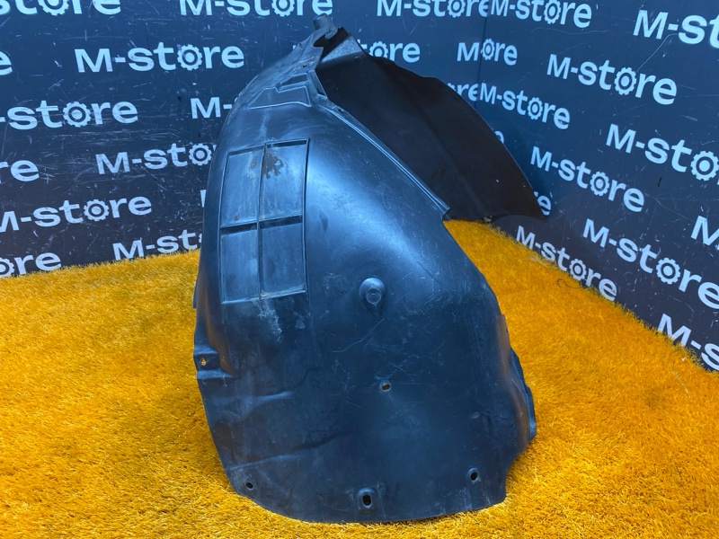 подкрылок, 3000 рублей, Красноярск