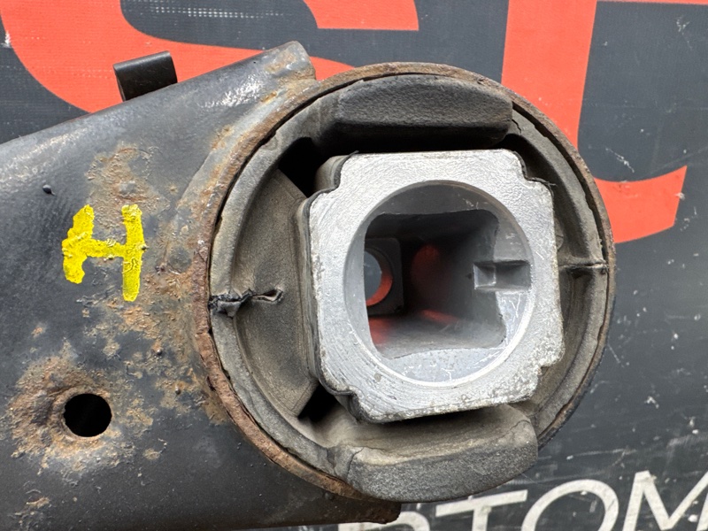 Балка поперечная (подрамник), 3000 рублей, Красноярск