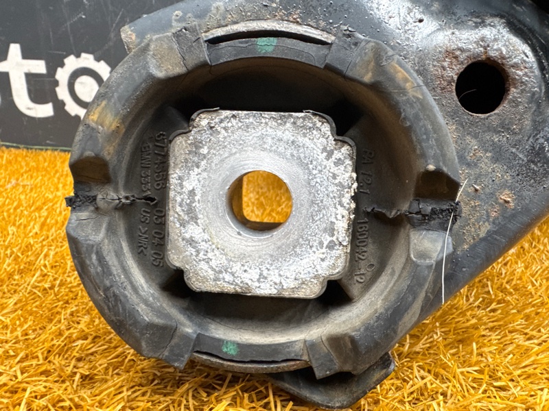 Балка поперечная (подрамник), 3000 рублей, Красноярск