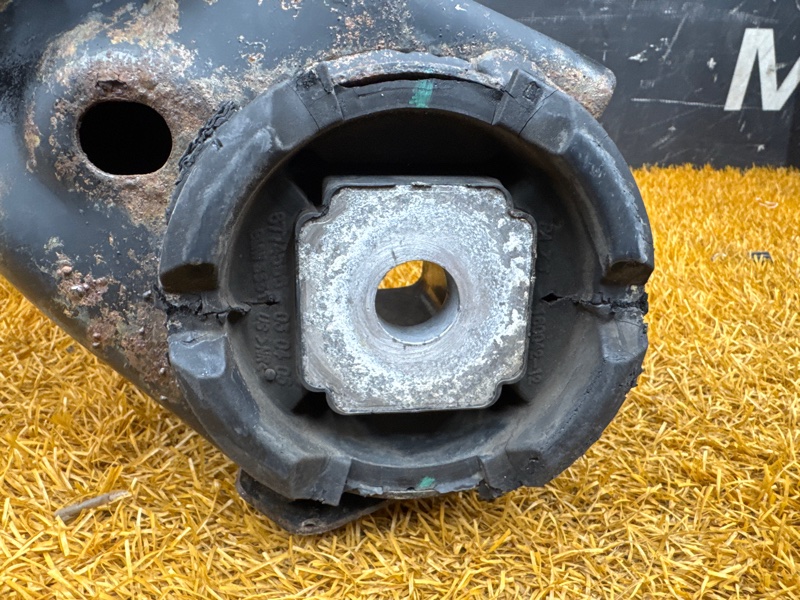 Балка поперечная (подрамник), 3000 рублей, Красноярск