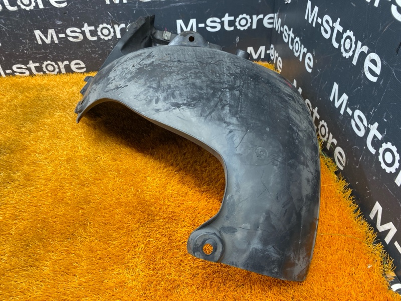 подкрылок, 600 рублей, Красноярск