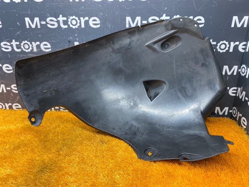 подкрылок, 600 рублей, Красноярск