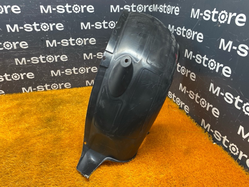 подкрылок, 500 рублей, Красноярск