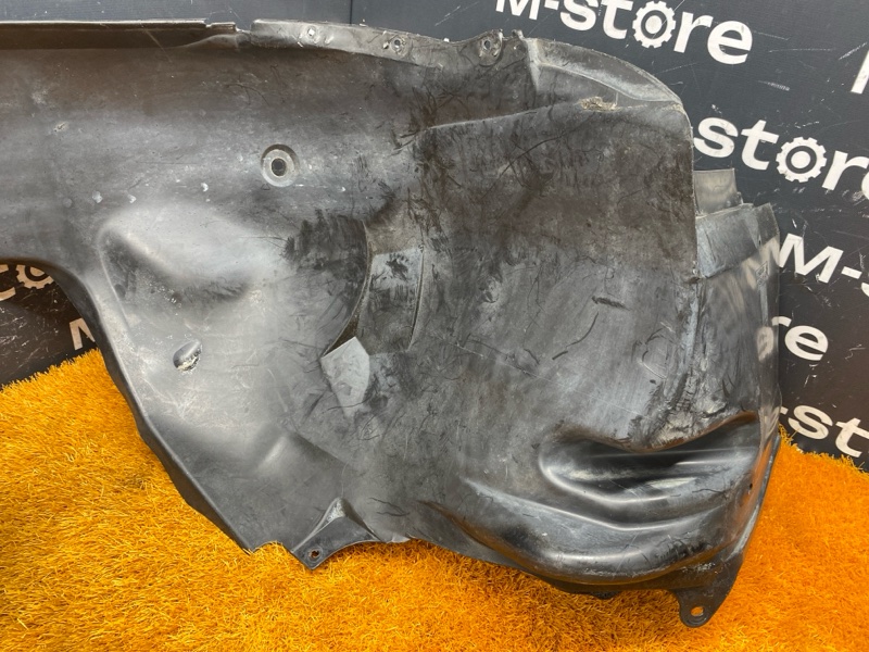 подкрылок, 2500 рублей, Красноярск