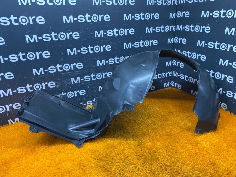 подкрылок, 2500 рублей, Красноярск