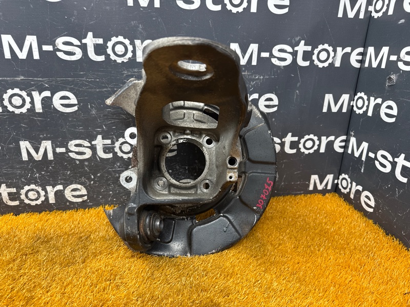 кулак поворотный, 1000 рублей, Красноярск