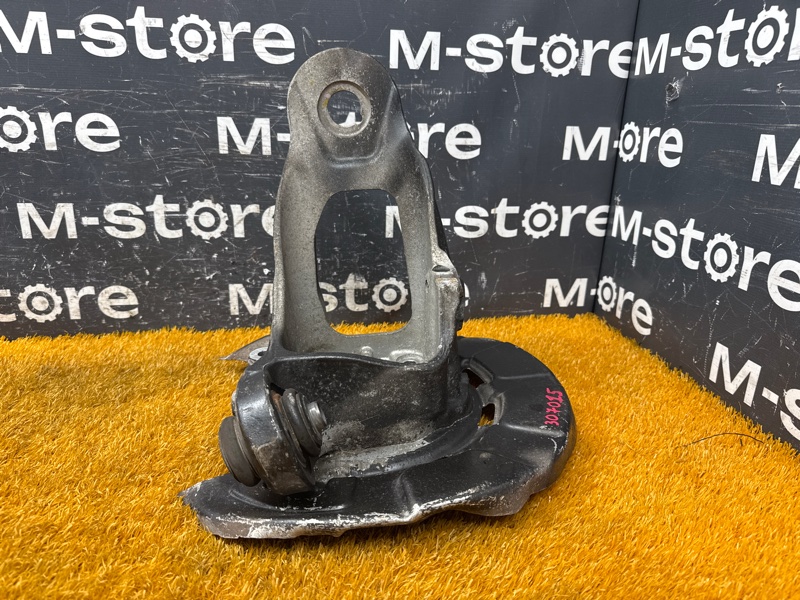 кулак поворотный, 1000 рублей, Красноярск