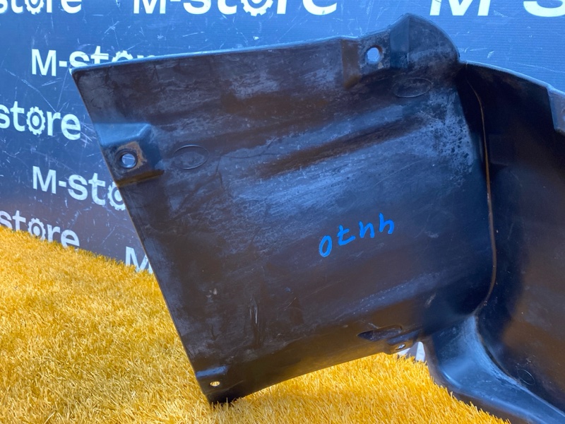 подкрылок, 2000 рублей, Красноярск