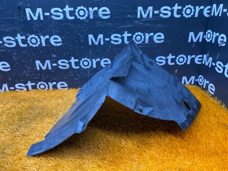 подкрылок, 2000 рублей, Красноярск